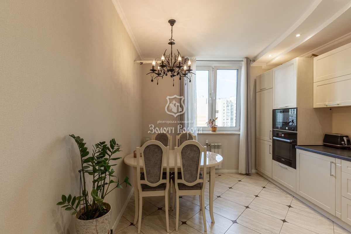 Продаж 3-кімнатної квартири 96.5 м², Миколи Закревського вул., 95А
