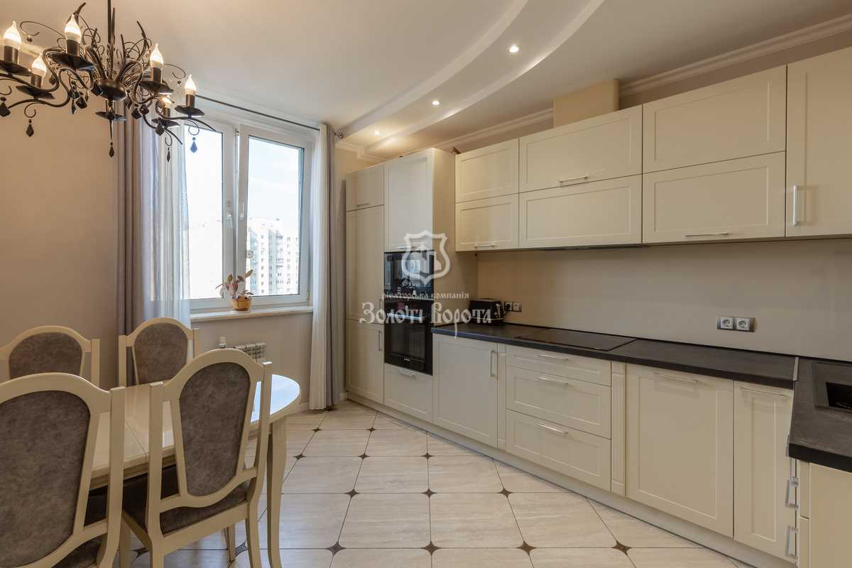 Продаж 3-кімнатної квартири 96.5 м², Миколи Закревського вул., 95А