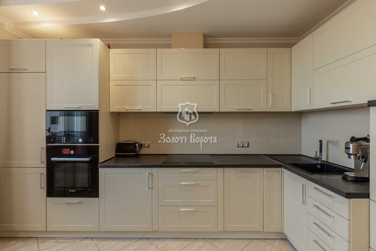 Продаж 3-кімнатної квартири 96.5 м², Миколи Закревського вул., 95А