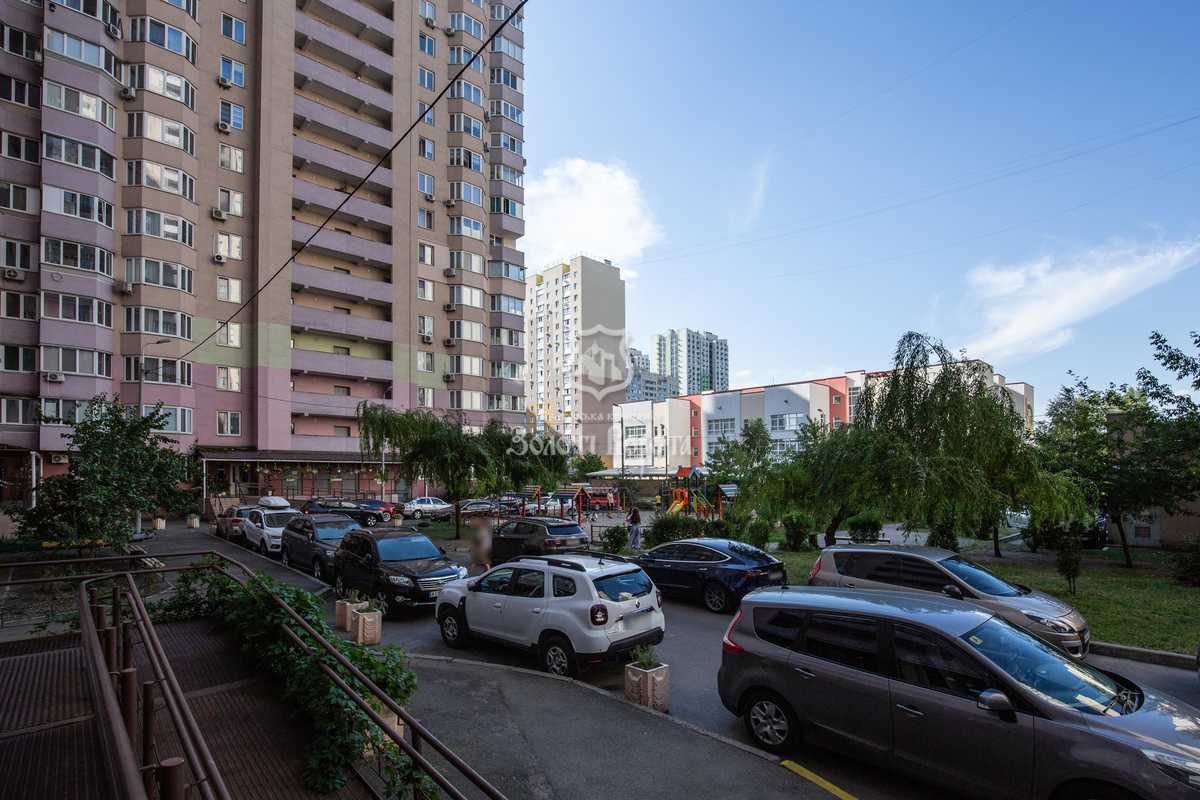 Продаж 3-кімнатної квартири 96.5 м², Миколи Закревського вул., 95А