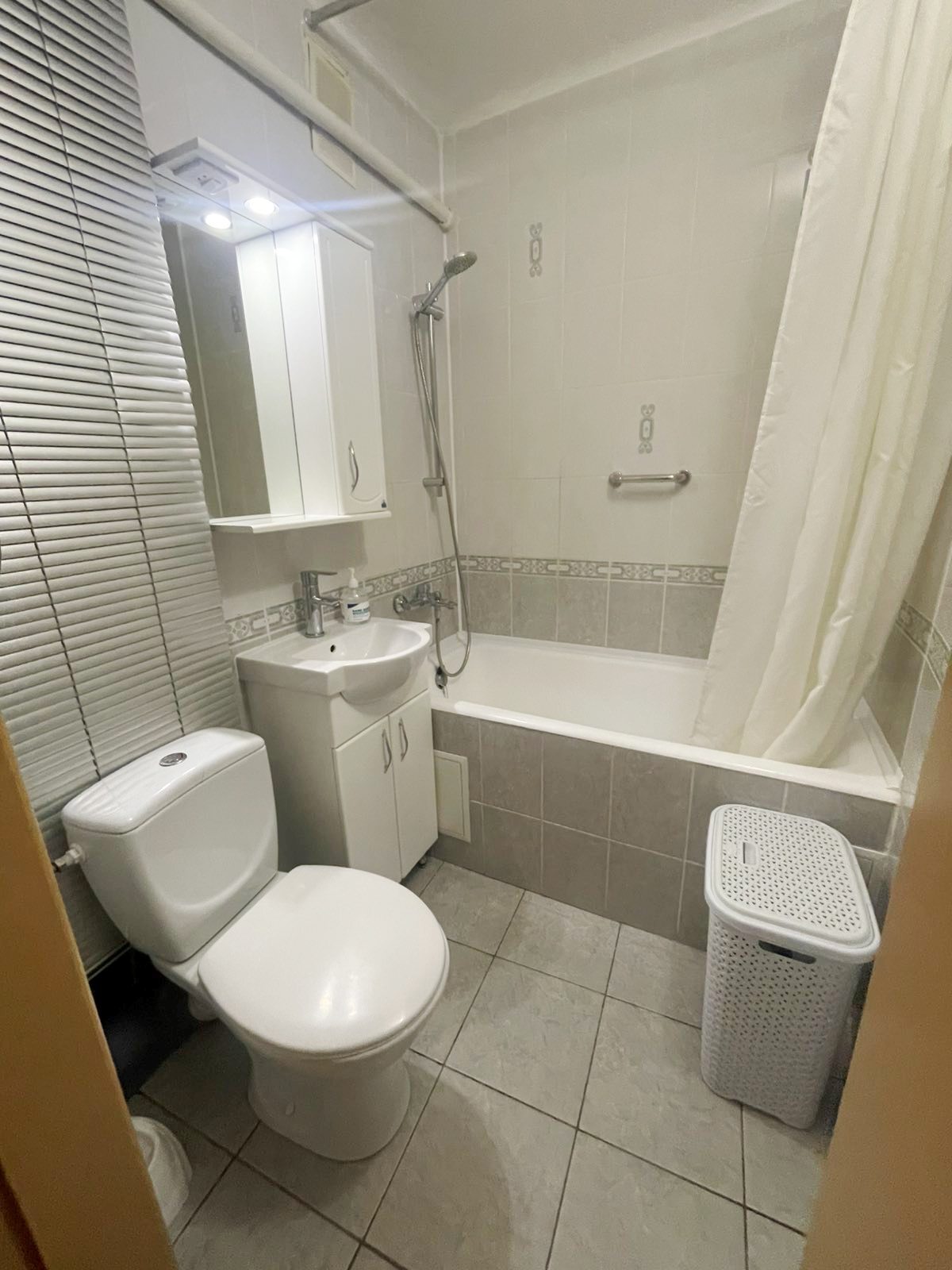 Продажа 2-комнатной квартиры 46 м², Юрия Глушко ул., 4