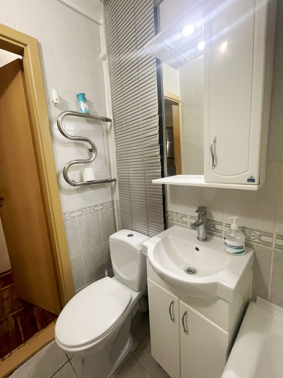 Продажа 2-комнатной квартиры 46 м², Юрия Глушко ул., 4