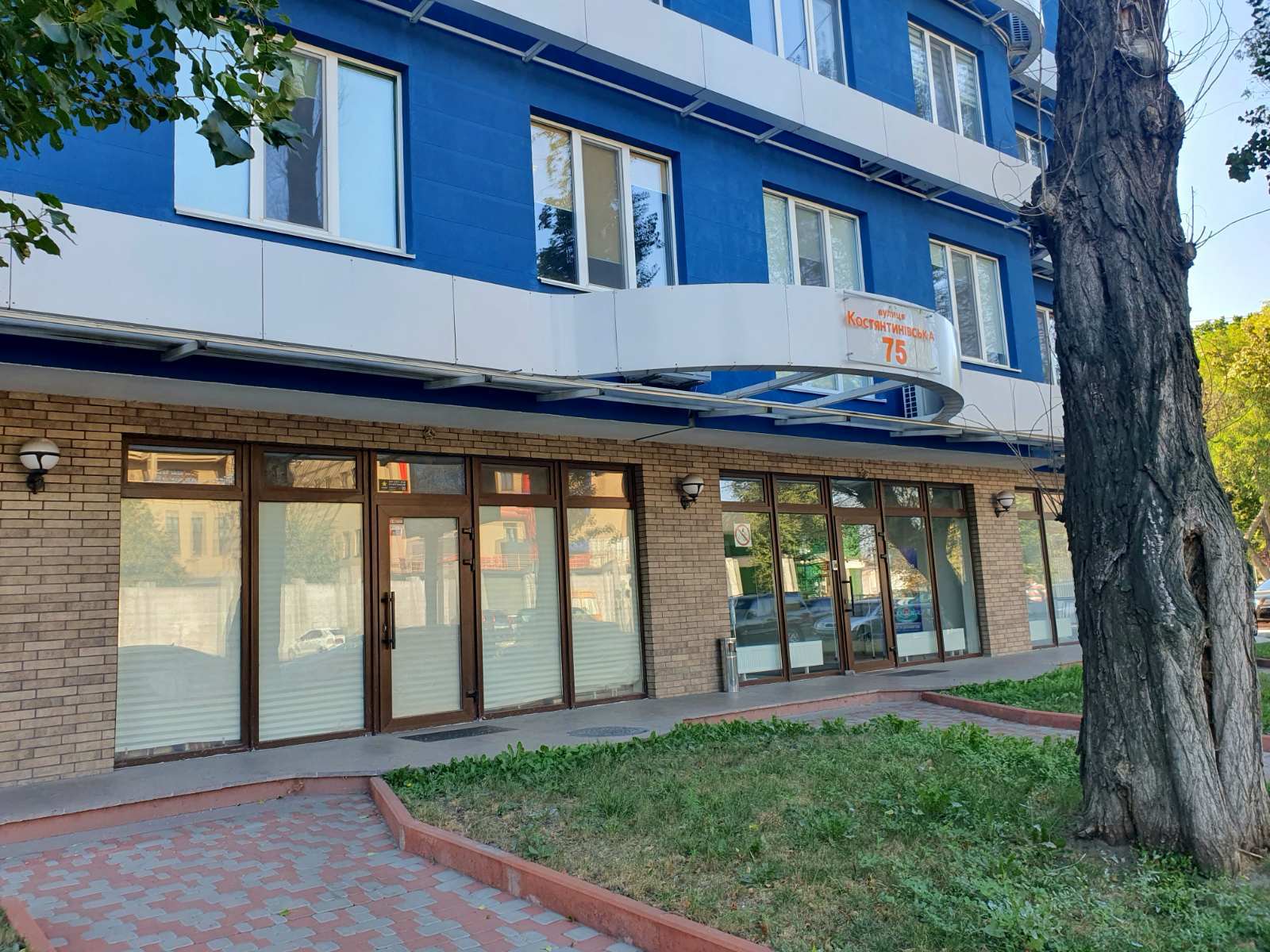 Аренда офиса 90 м², Константиновская ул.