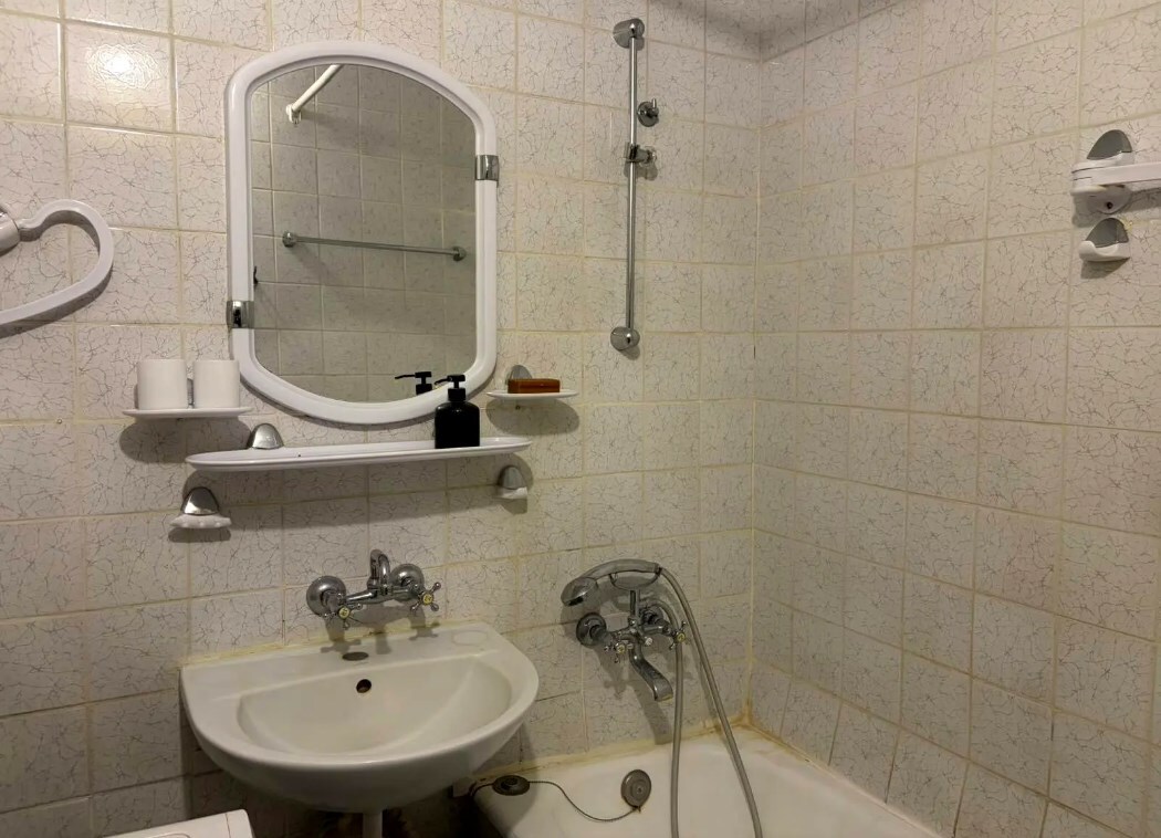 Продаж 3-кімнатної квартири 76 м², Дружби Народів бул., 10А