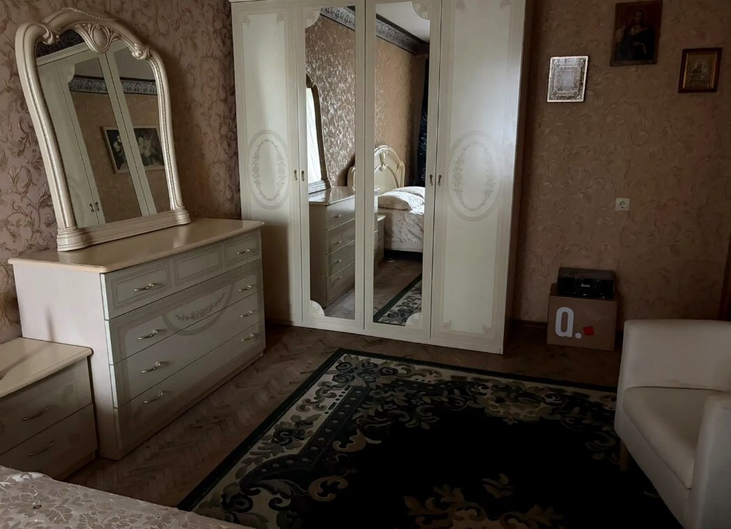Продаж 3-кімнатної квартири 76 м², Дружби Народів бул., 10А