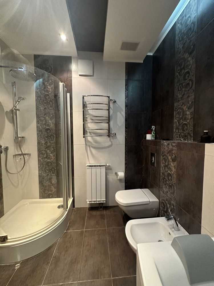 Продажа 3-комнатной квартиры 109.6 м², Героев Сталинграда просп., 26А