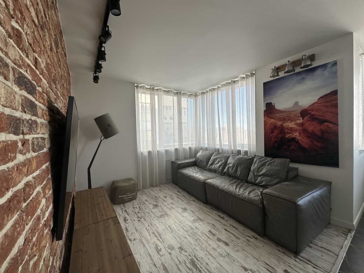 Оренда 2-кімнатної квартири 47 м², Феодосійська вул., 1