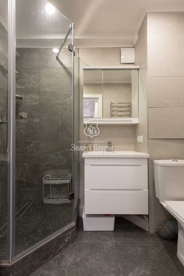 Продаж 2-кімнатної квартири 45 м², Героїв Сталінграда просп., 15Б