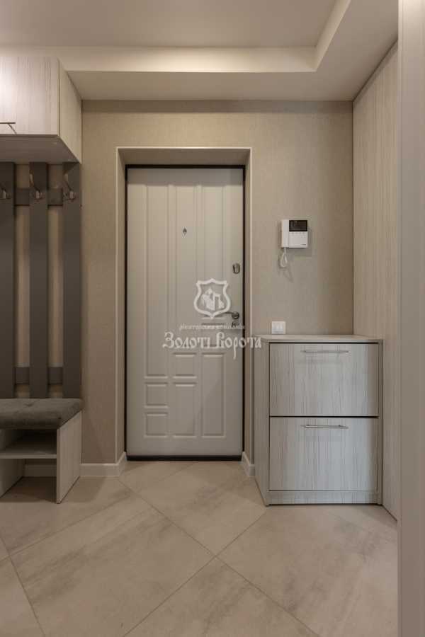 Продаж 2-кімнатної квартири 45 м², Героїв Сталінграда просп., 15Б