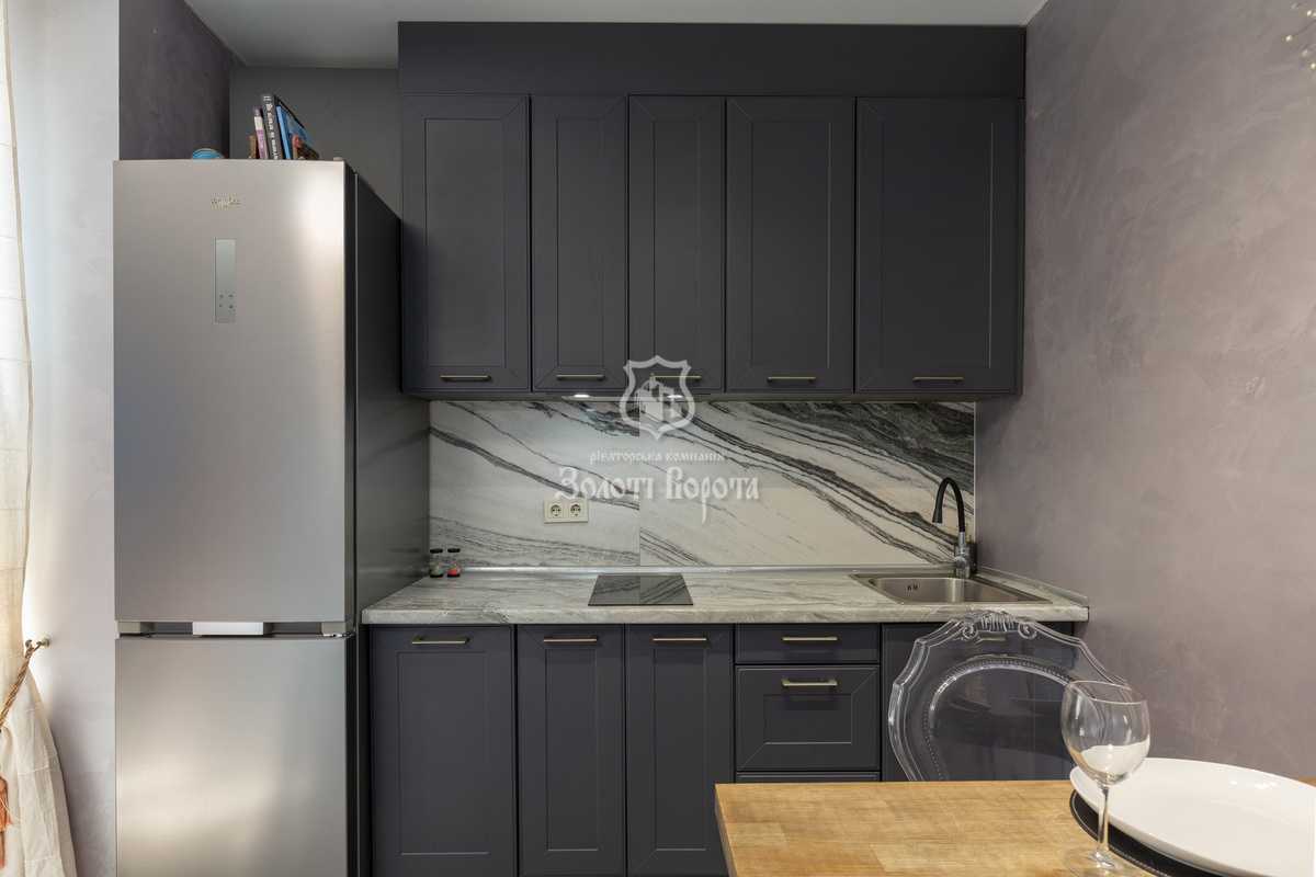 Продаж 1-кімнатної квартири 31.2 м², Оболонський просп., 27