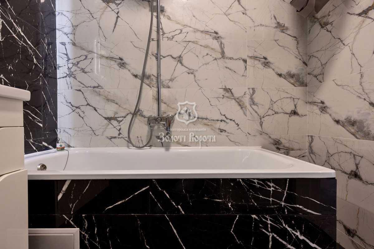 Продаж 1-кімнатної квартири 31.2 м², Оболонський просп., 27
