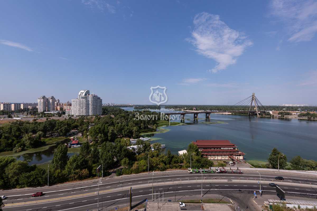 Продаж 1-кімнатної квартири 31.2 м², Оболонський просп., 27