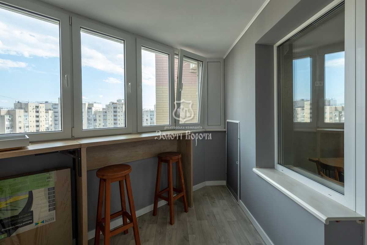 Продаж 2-кімнатної квартири 76.57 м², Миколи Закревського вул., 97А