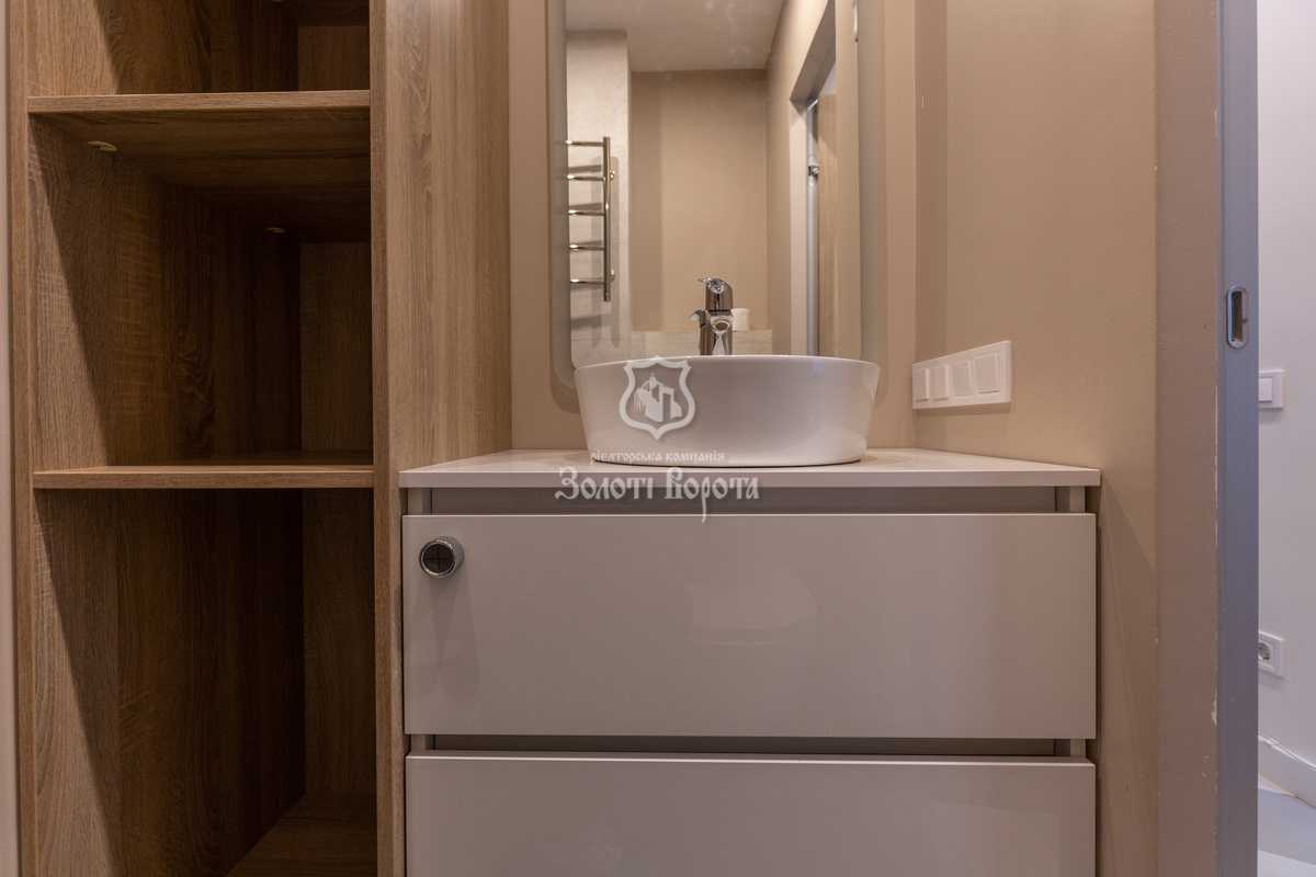 Продаж 2-кімнатної квартири 44.5 м², Дарницький бул., 9