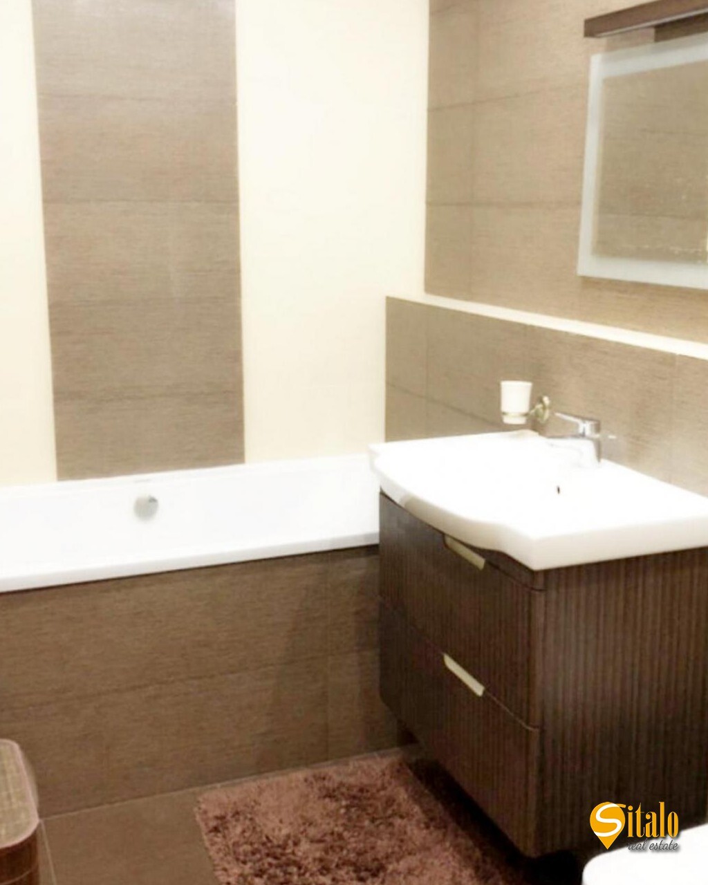 Продажа 3-комнатной квартиры 83 м², Сергея Данченко ул., 10