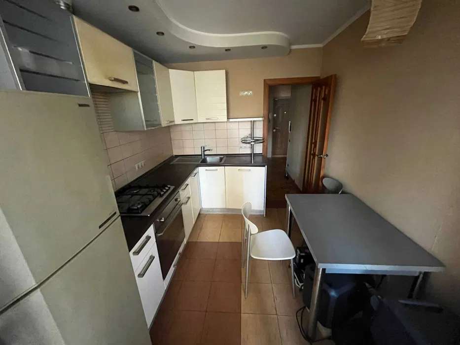 Продажа 1-комнатной квартиры 38 м², Флоренции ул., 1/11