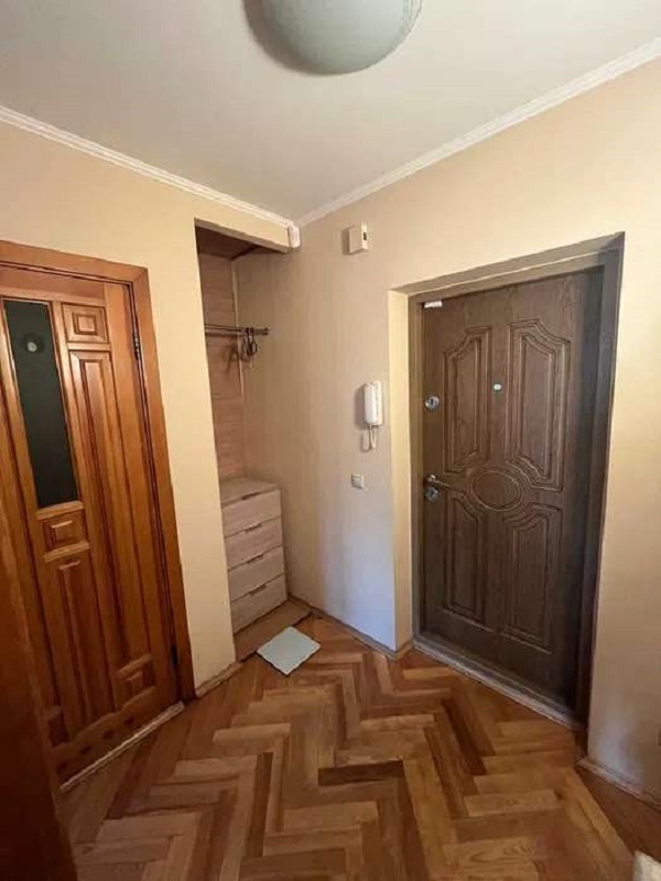 Продажа 1-комнатной квартиры 38 м², Флоренции ул., 1/11