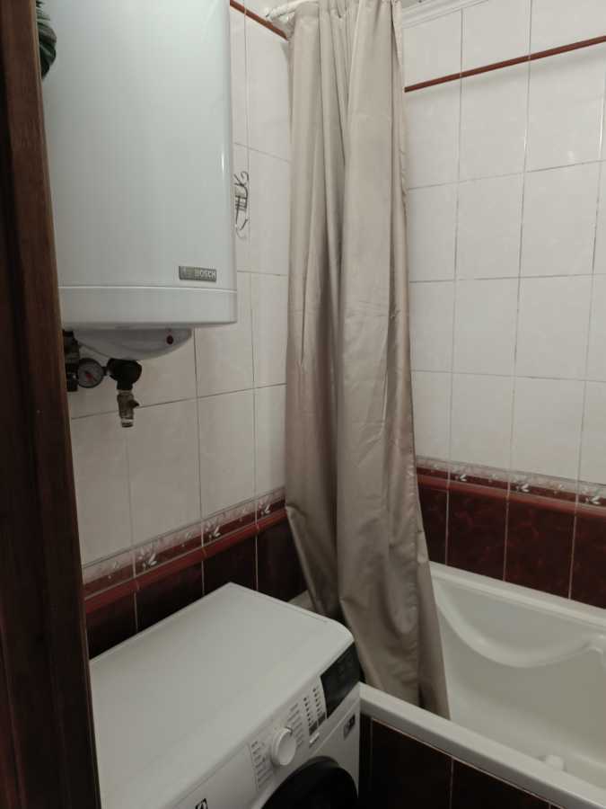 Продажа 3-комнатной квартиры 71 м², Иорданская ул., 17А