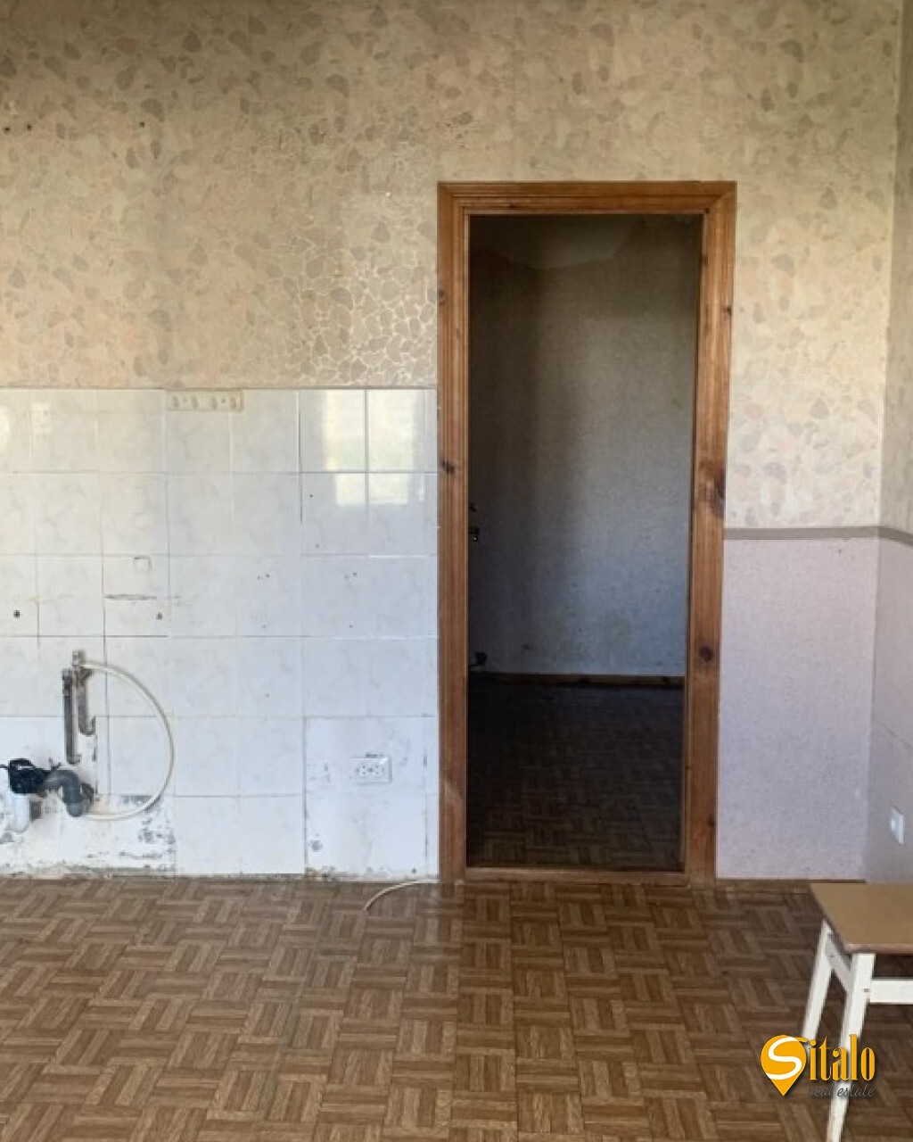 Продаж 2-кімнатної квартири 64 м², Драгоманова вул., 2