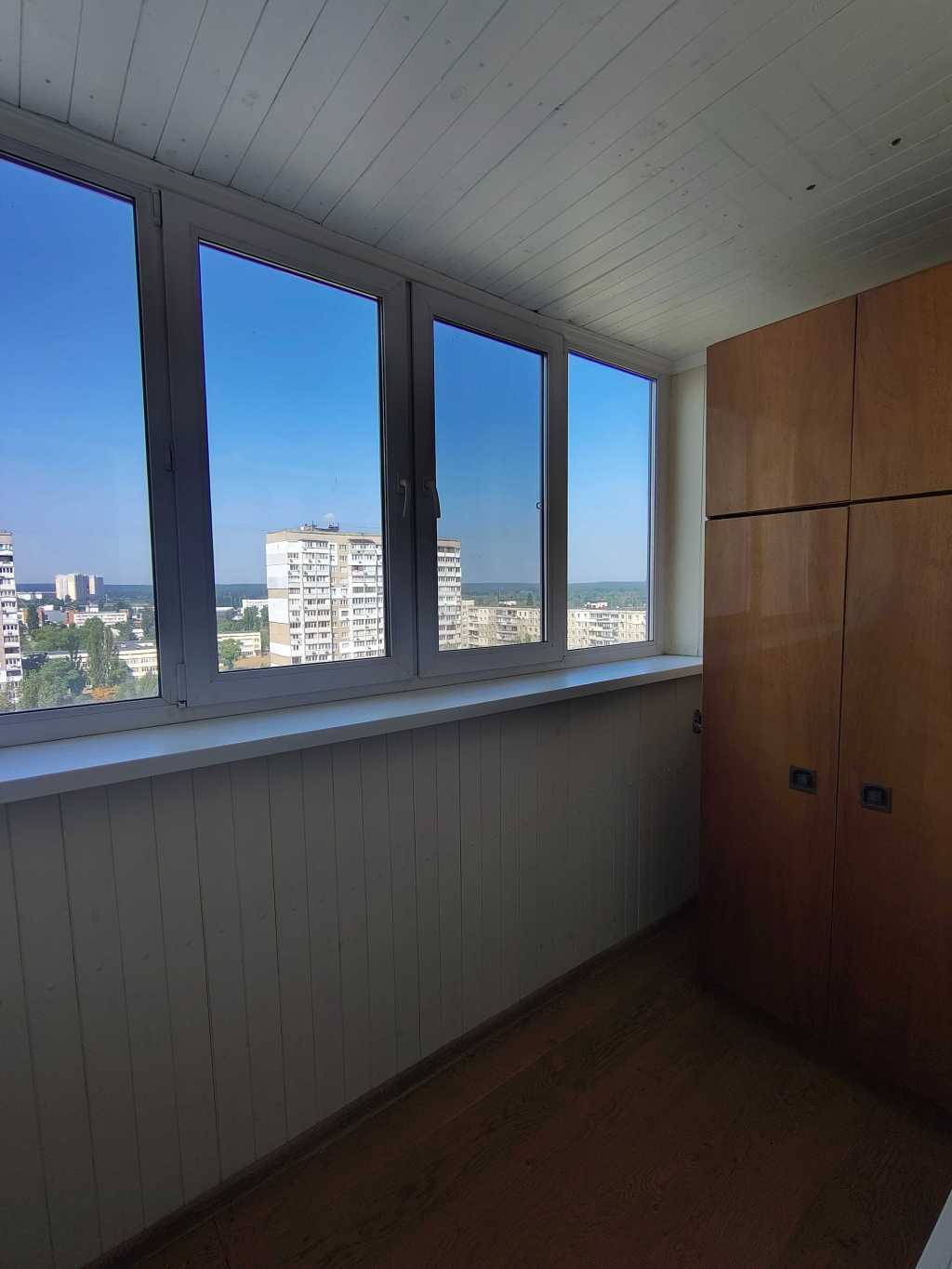 Продажа 3-комнатной квартиры 72.9 м², Озерная ул., 18