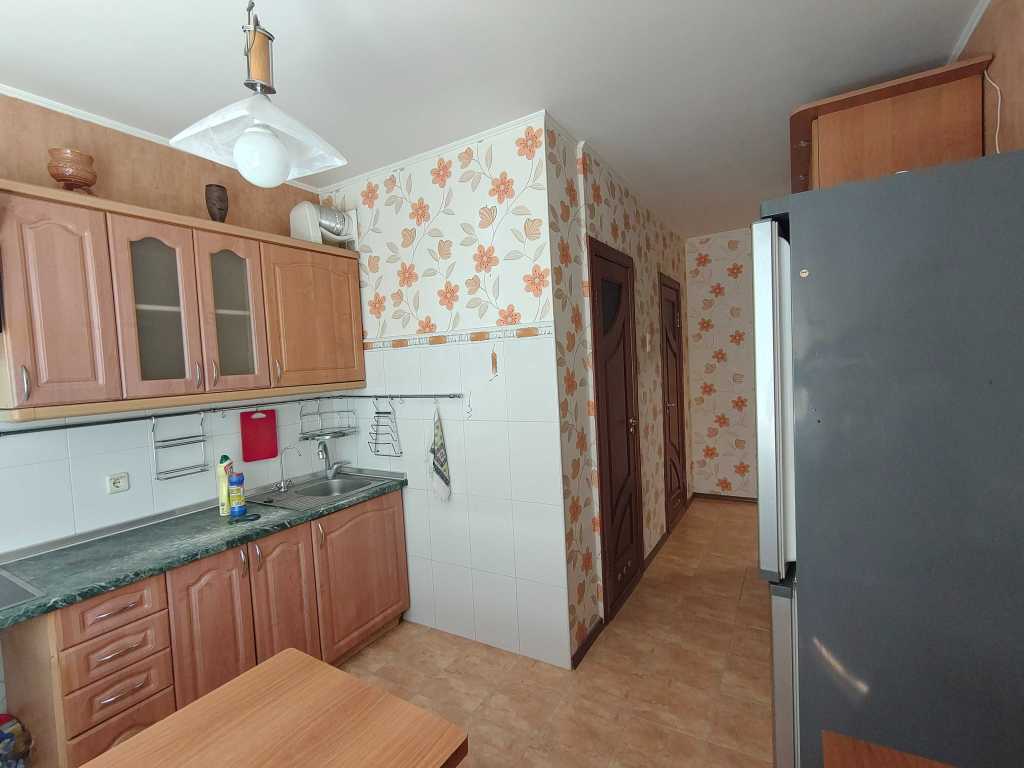 Продажа 3-комнатной квартиры 72.9 м², Озерная ул., 18