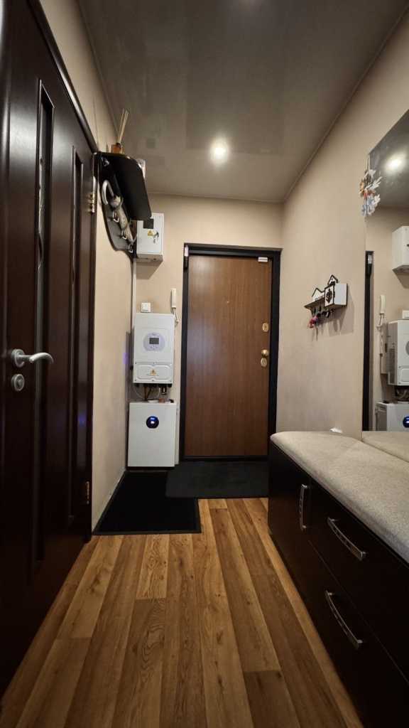Продаж 1-кімнатної квартири 38 м², Героїв Дніпра вул., 53