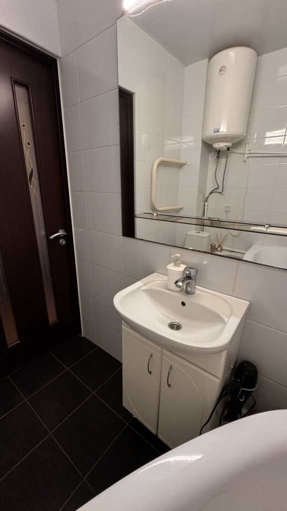 Продаж 1-кімнатної квартири 38 м², Героїв Дніпра вул., 53