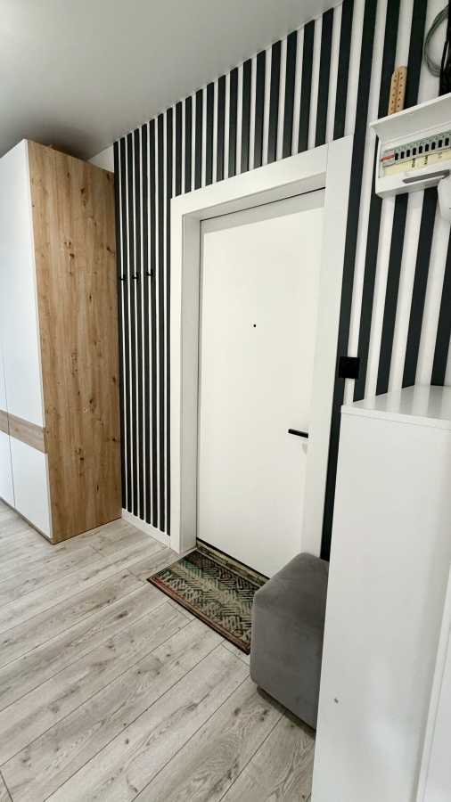 Продажа 2-комнатной квартиры 53 м², Владимира Маяковского просп., 52