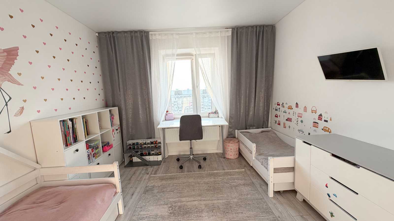 Продажа 2-комнатной квартиры 53 м², Владимира Маяковского просп., 52