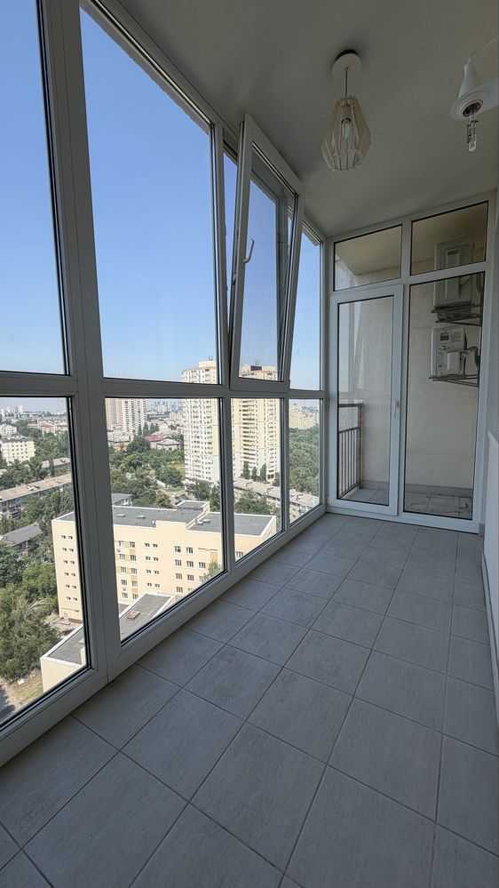 Оренда 3-кімнатної квартири 110 м², Гарматна вул., 38А