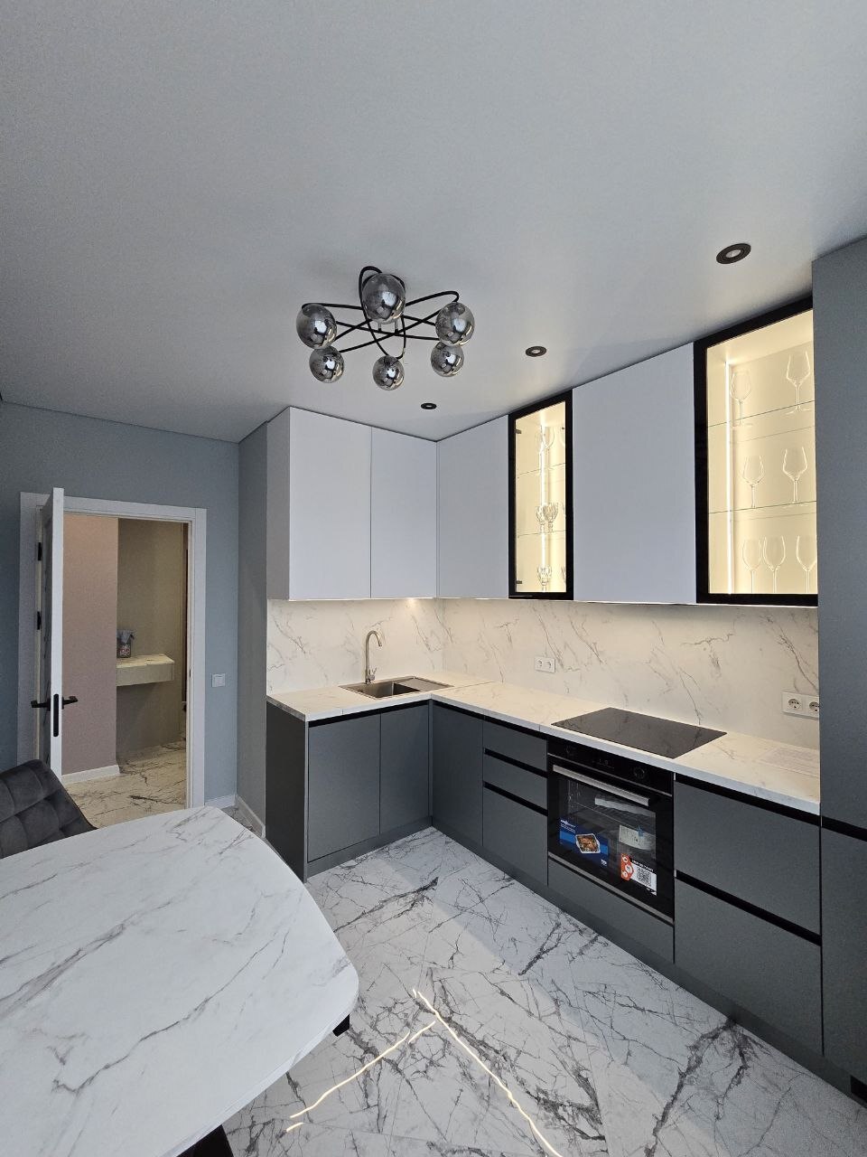 Продажа 2-комнатной квартиры 61 м², Шпаковская ул.