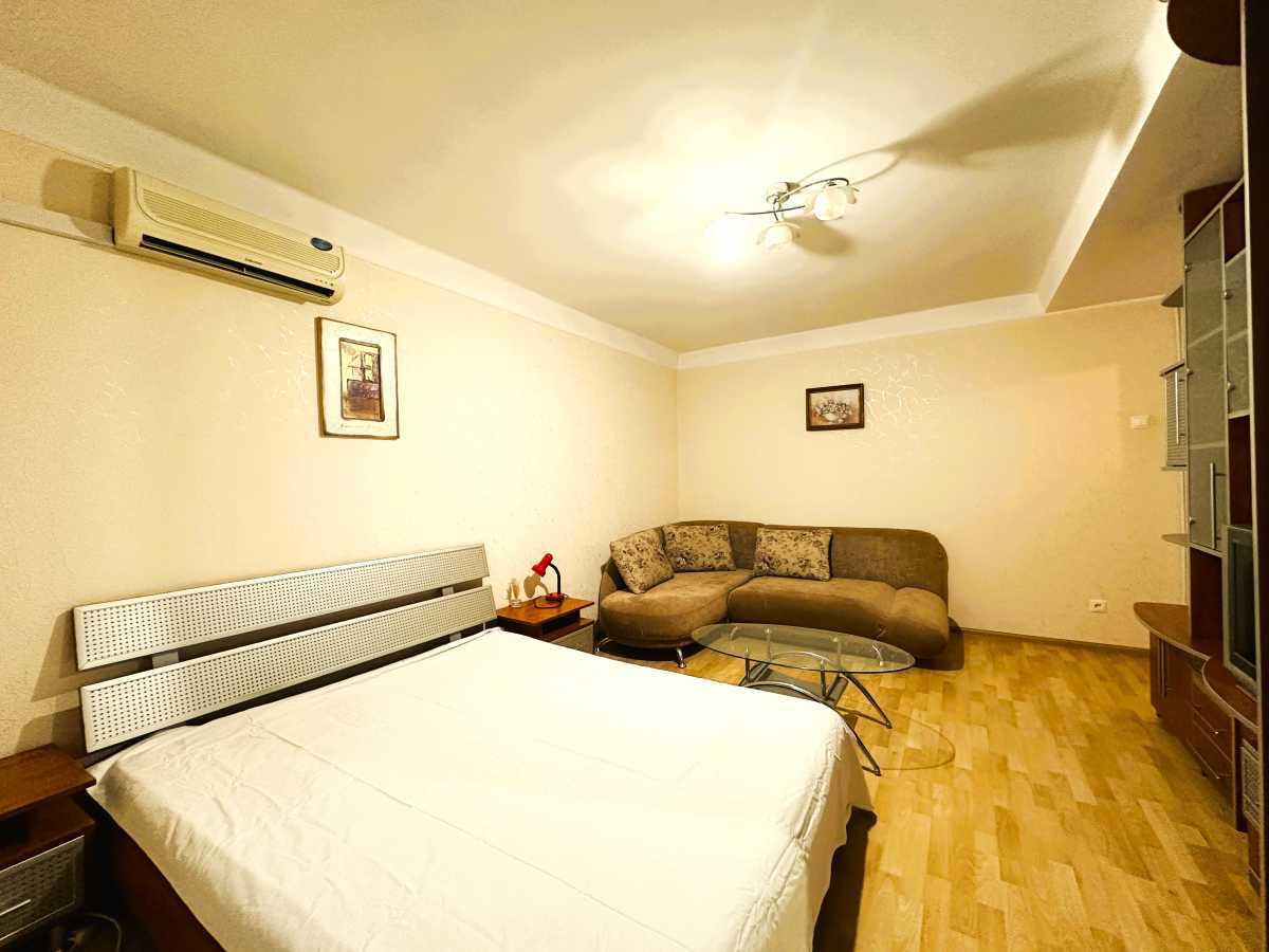 Аренда 1-комнатной квартиры 38 м², Подгорная ул., 3