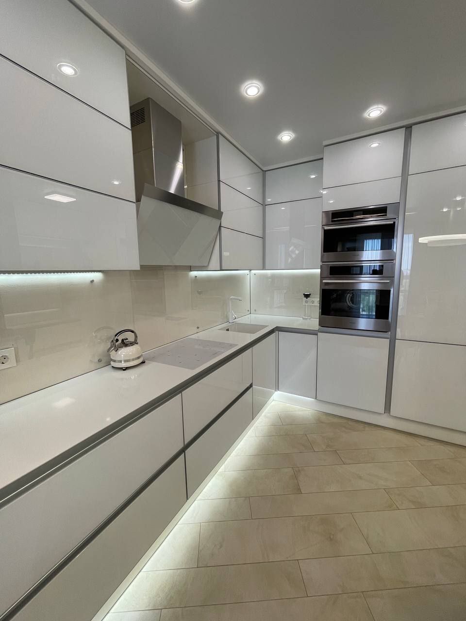 Аренда 2-комнатной квартиры 47 м², Ивана Акинфиева ул.
