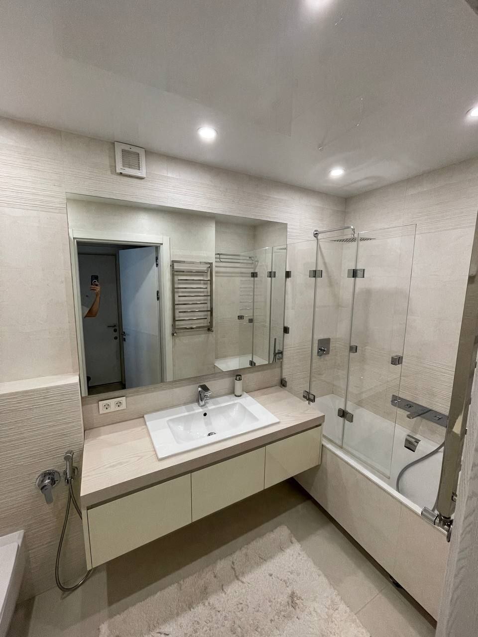 Аренда 2-комнатной квартиры 47 м², Ивана Акинфиева ул.