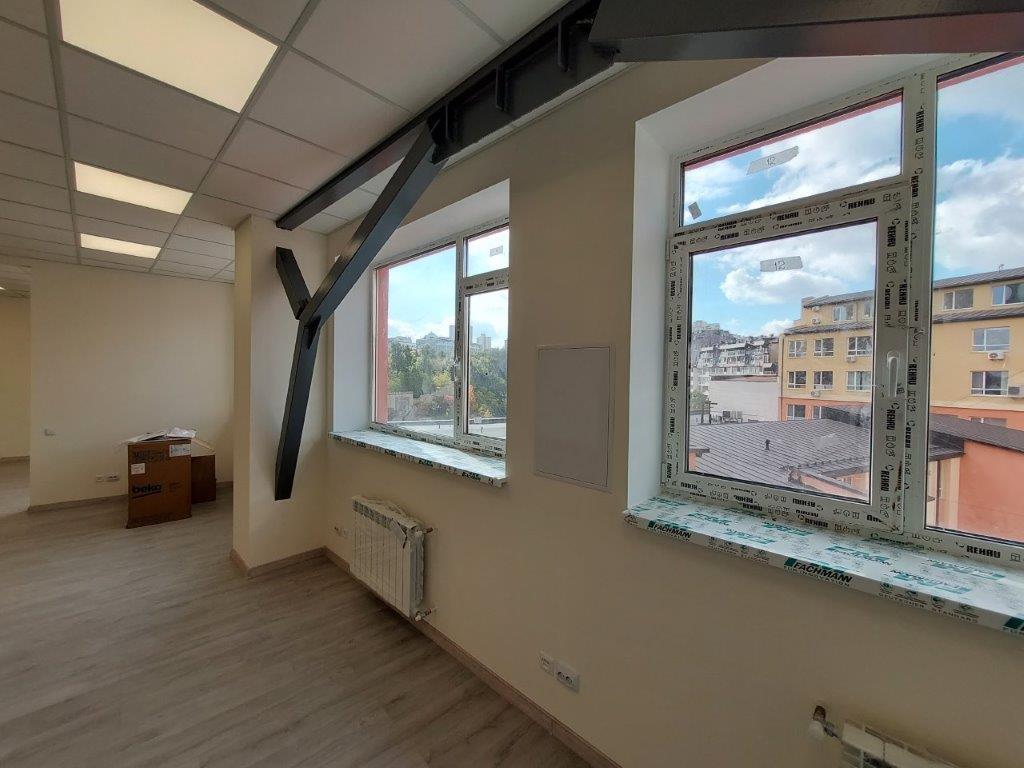 Оренда офісу 76 м², Глибочицька вул., 17