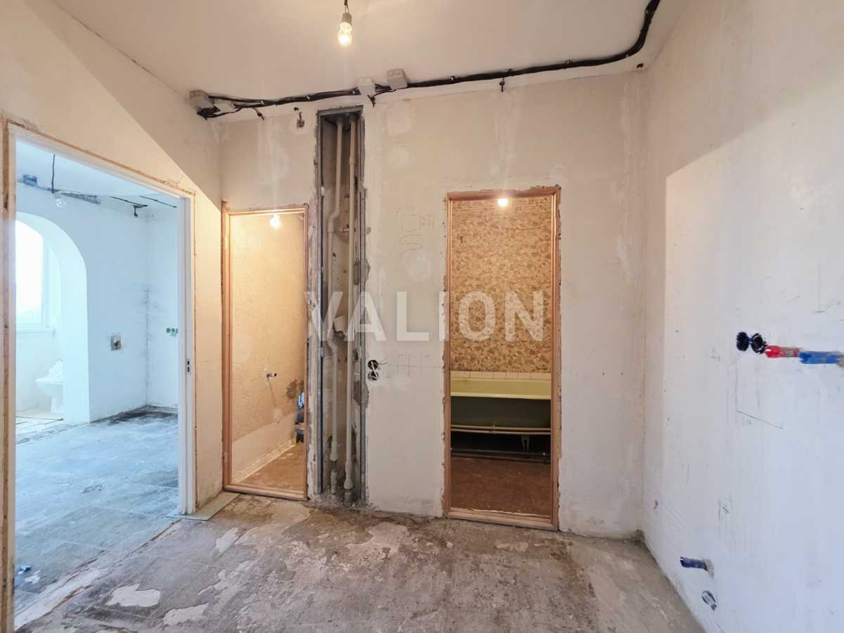 Продажа 2-комнатной квартиры 56 м², Чернобыльская ул., 6