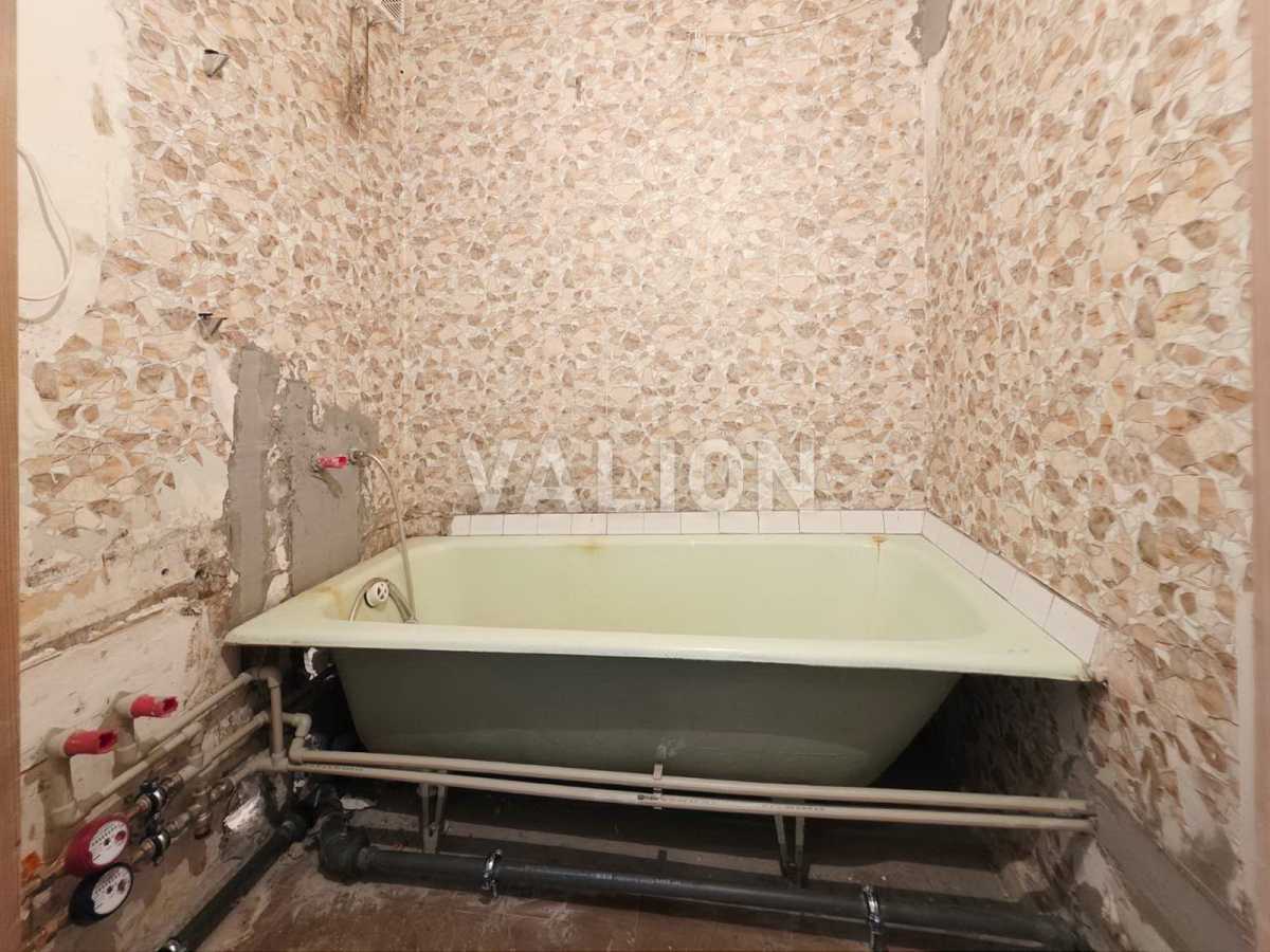 Продажа 2-комнатной квартиры 56 м², Чернобыльская ул., 6