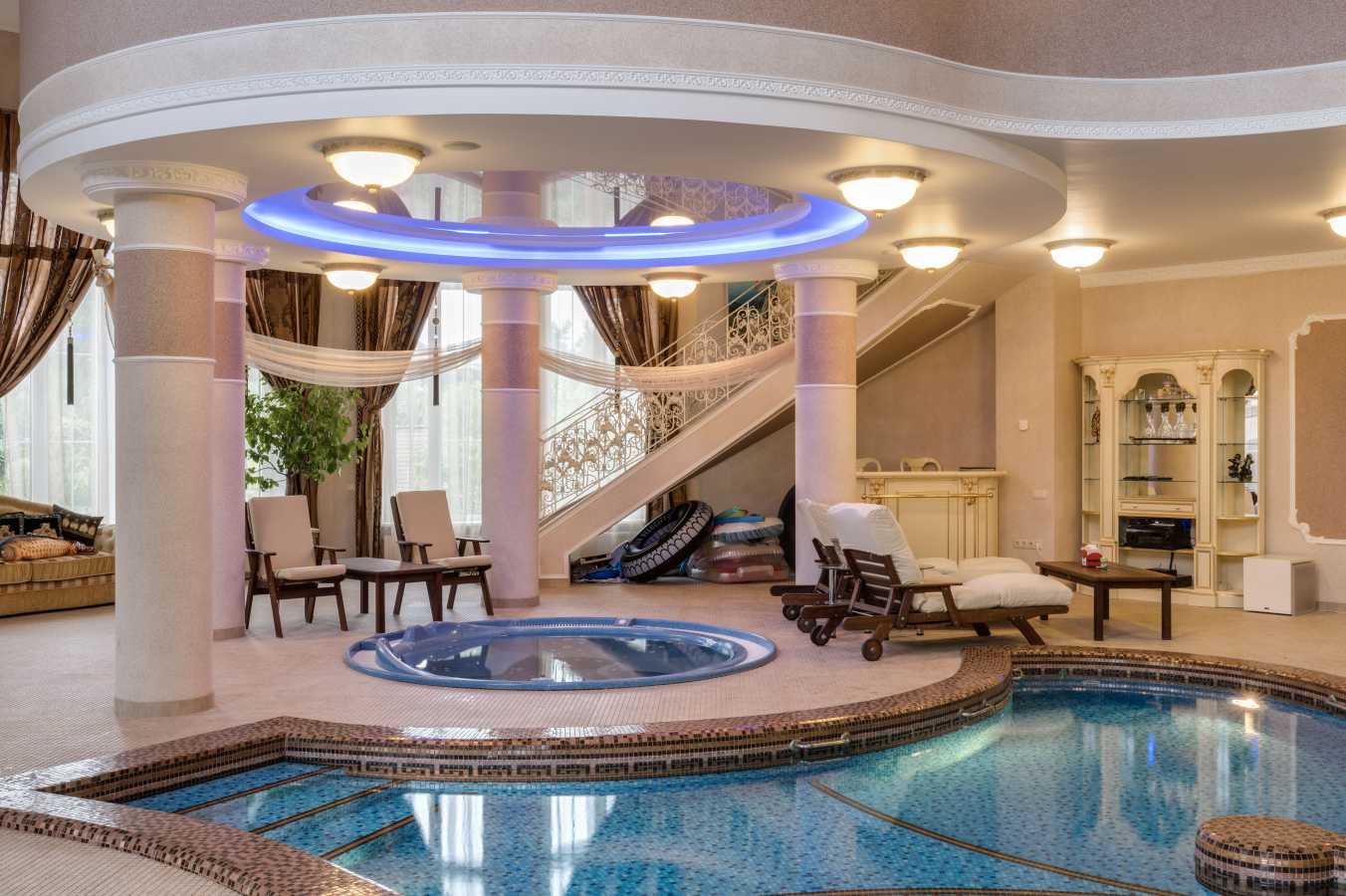 Аренда дома 1500 м², Озерная, 1