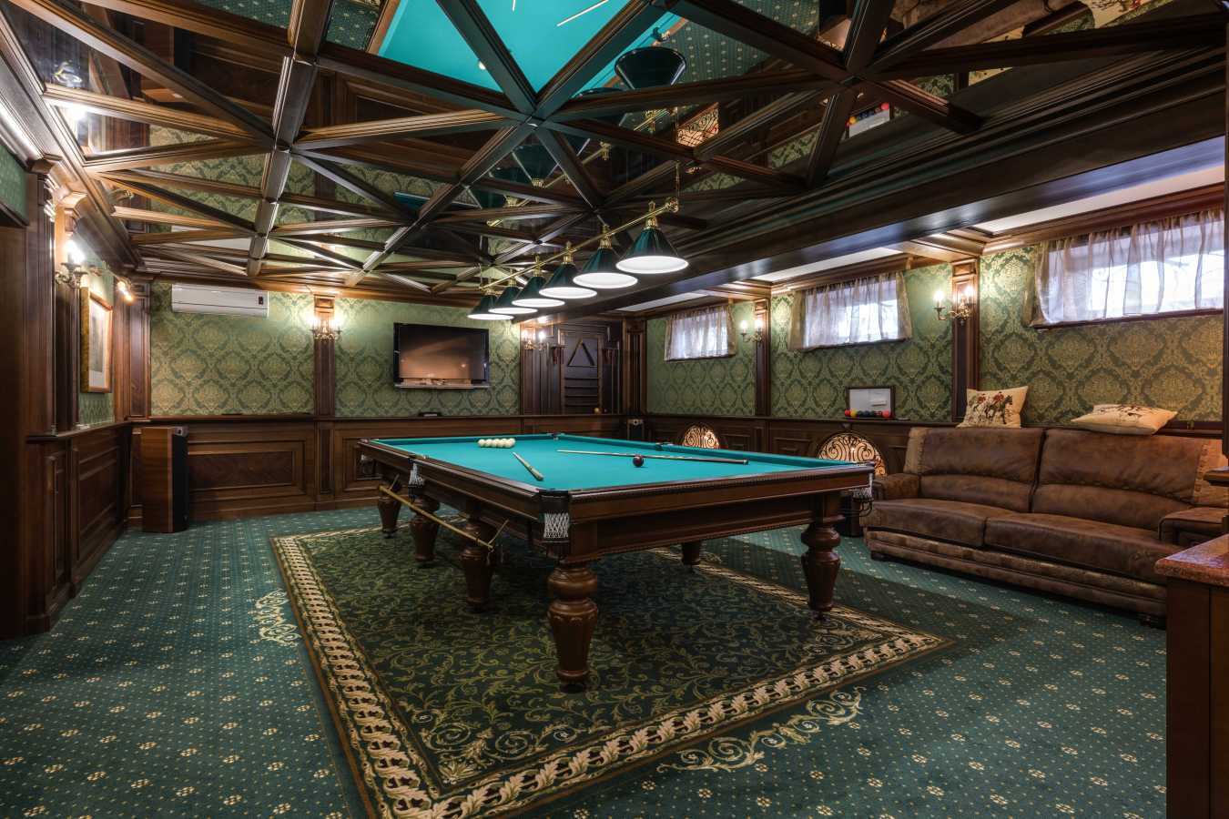 Аренда дома 1500 м², Озерная, 1