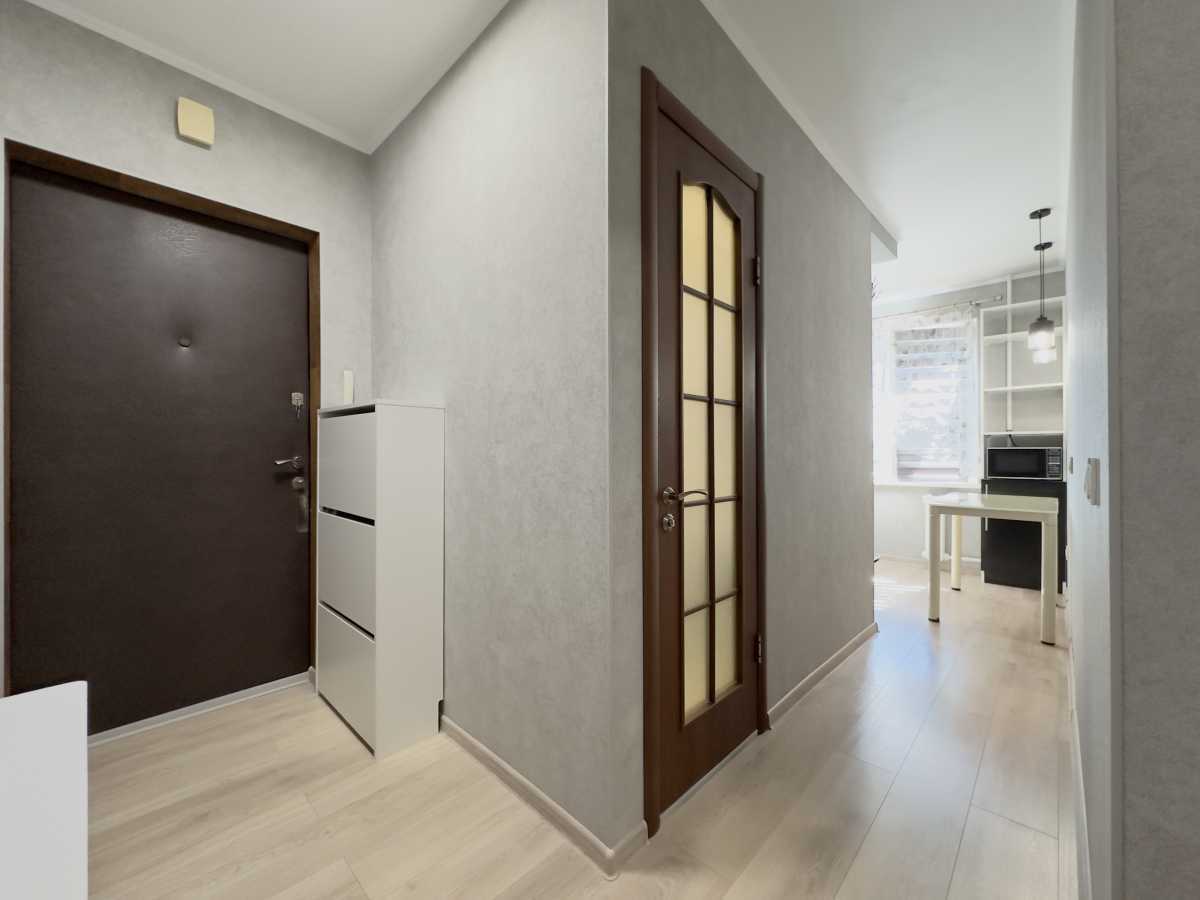 Продаж 2-кімнатної квартири 45.2 м², Нарбутівська, 165/1