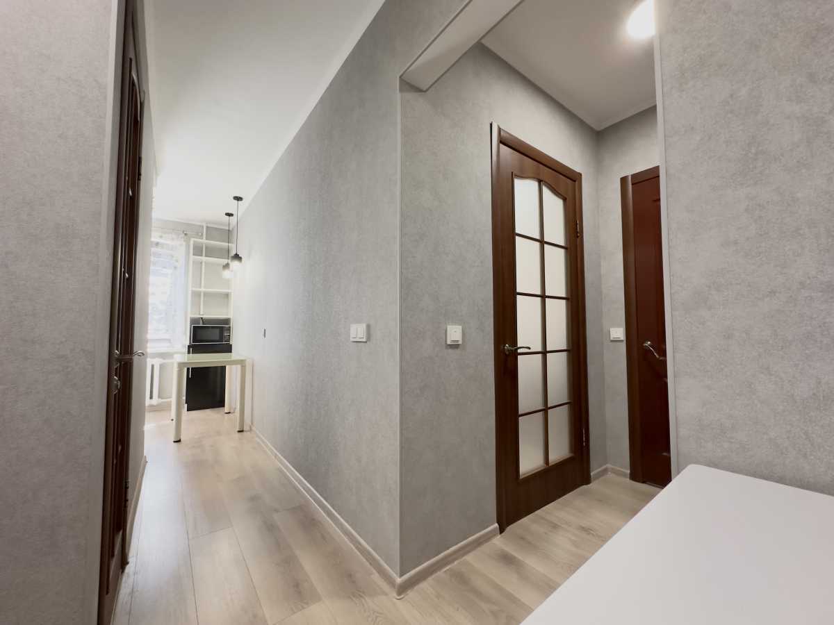 Продаж 2-кімнатної квартири 45.2 м², Нарбутівська, 165/1