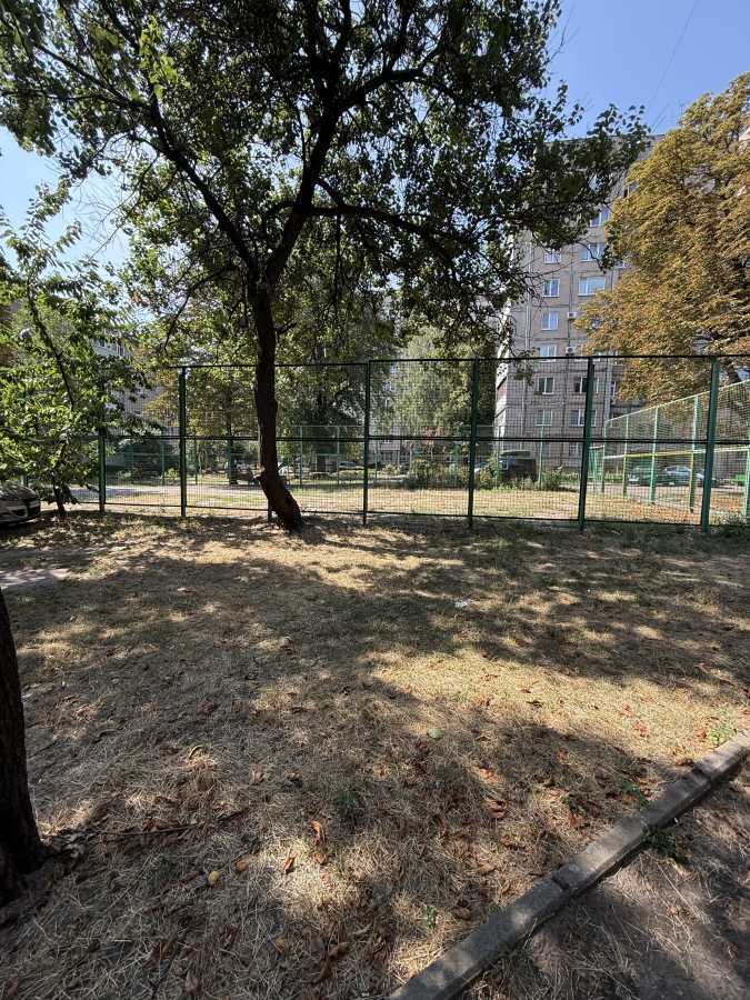 Продаж 2-кімнатної квартири 45.2 м², Нарбутівська, 165/1