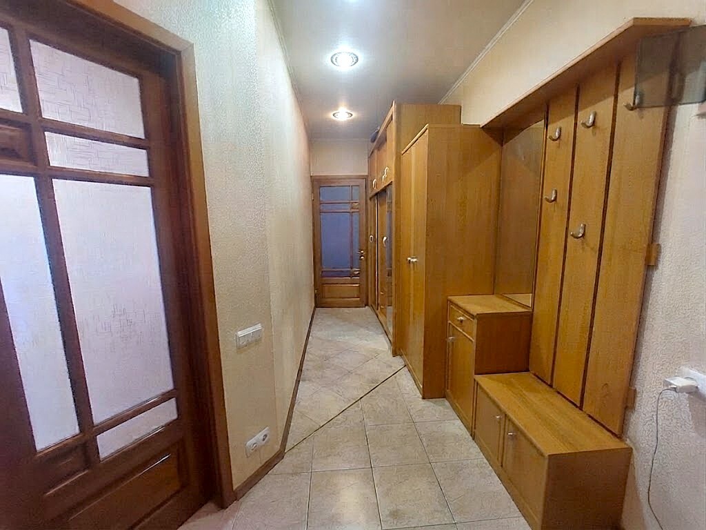 Продажа 2-комнатной квартиры 73 м², Якова Бреуса ул., 61/8