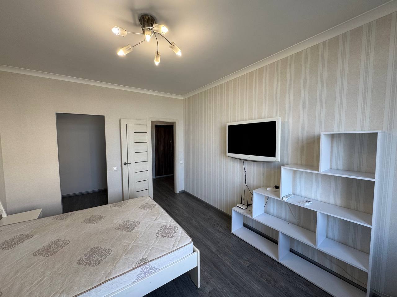 Продаж 1-кімнатної квартири 40 м², Юнацька вул., 17