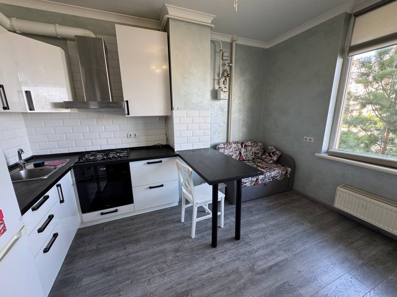 Продаж 1-кімнатної квартири 40 м², Юнацька вул., 17