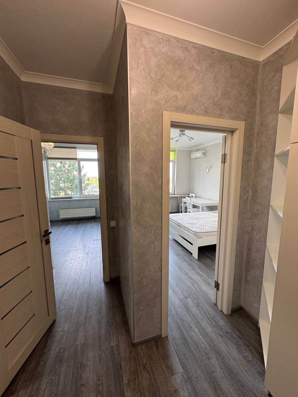 Продаж 1-кімнатної квартири 40 м², Юнацька вул., 17