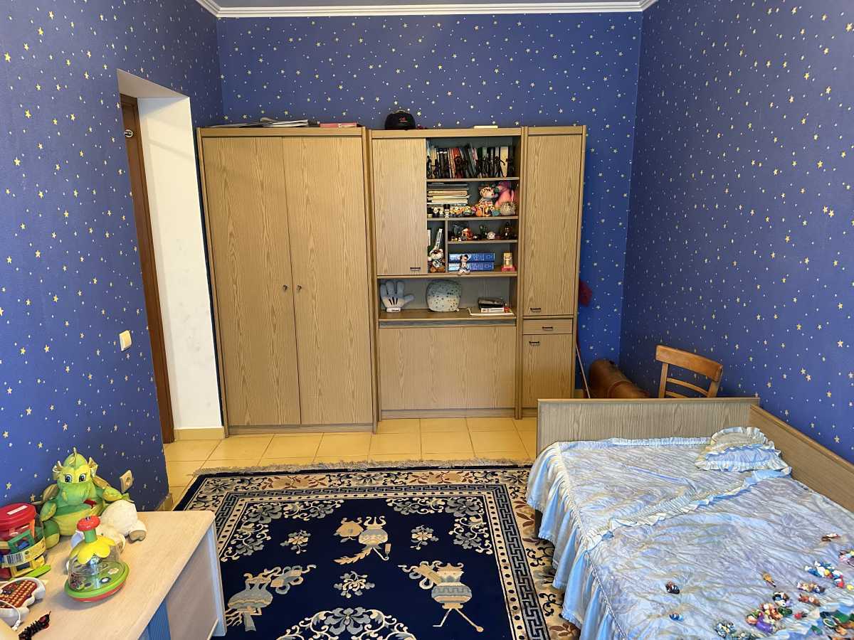 Продажа дома 327 м², Садова