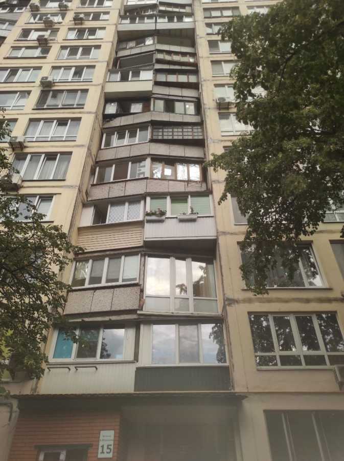 Продажа 1-комнатной квартиры 35 м², Андрея Малышко ул., 15