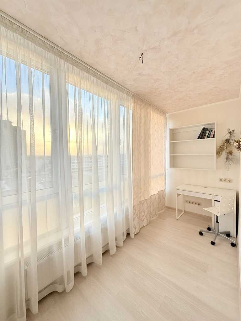 Продажа 1-комнатной квартиры 65 м², Практичная ул., 2