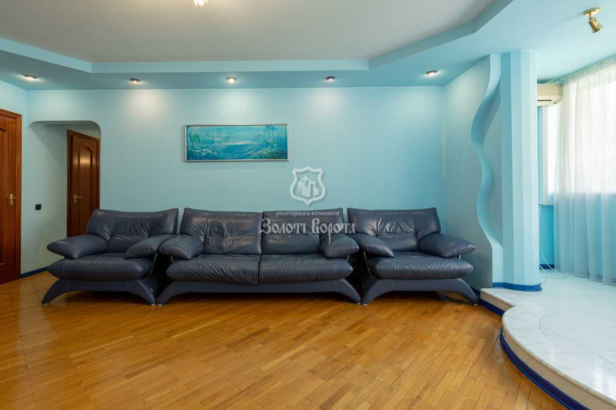 Продажа 3-комнатной квартиры 82.1 м², Ивана Улитина ул., Пулюя, 1